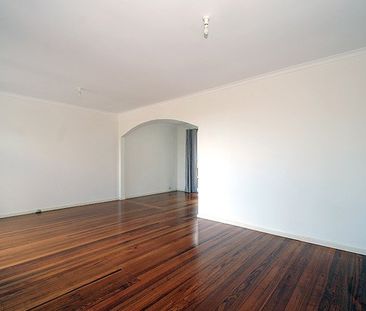 1/3 Eden Close, Mulgrave - Photo 3