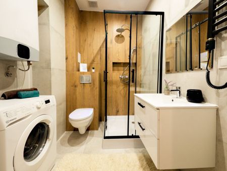 Przytulna kawalerka w centrum Katowic 24 m² - Zdjęcie 2