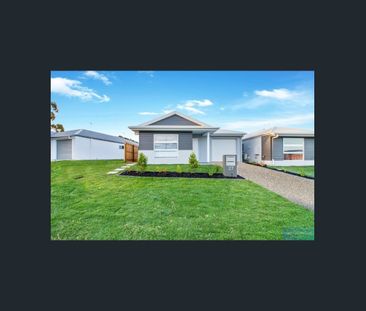 🏡 Simple Living in a Convenient Location - Photo 5