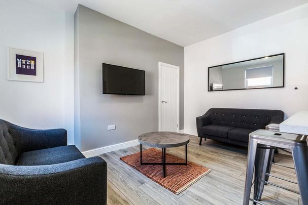 4 bedroom house to rent - Photo 1