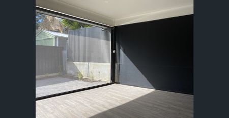 Custom Built - Elite Home! - Photo 3