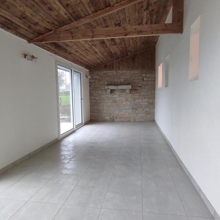 MAISON D'HABITATION - Photo 4