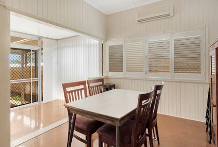 19 Weetwood Street, Newtown - Photo 2