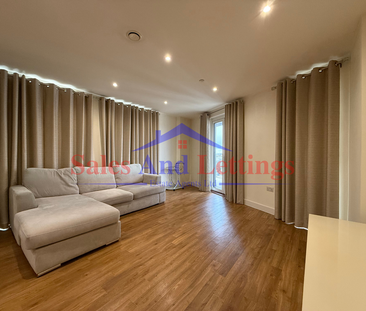 2 bedroom flat to rent - Photo 3