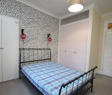 Kennoway Drive, Thornwood, G11 - Photo 3