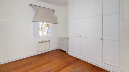 Piso de alquiler en Rúa Real, 219, Centro - Photo 3