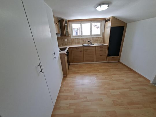 Gemütliche 3 Zimmer Attikawohnung - Photo 1