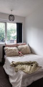 3 Bed Semi-Detached House, Beeston Road, NG7 - Photo 3