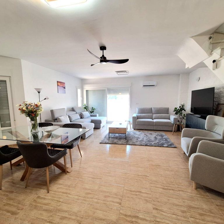 4 room luxury House for rent in Fuengirola, Andalusia - Photo 1