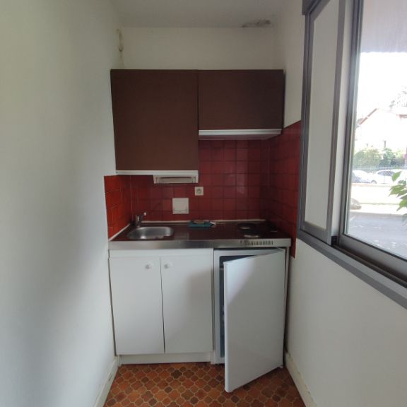 Location Appartement 1 pièce 18m² - Photo 1