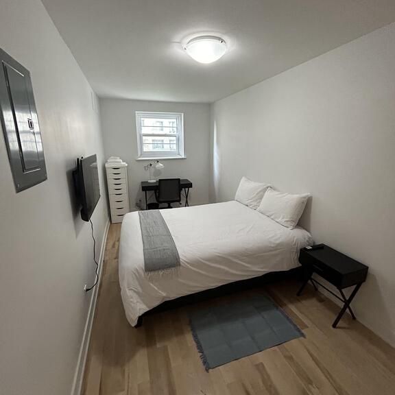 2 Chambres Semi-meublé – Summerhill Ave - Photo 1