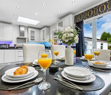 5 Bed Semi-Detached House, Georgian Court, HA9 - Photo 5