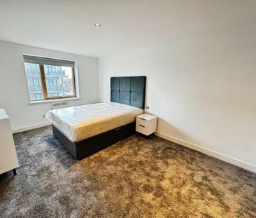 2 bedroom flat to rent - Photo 4