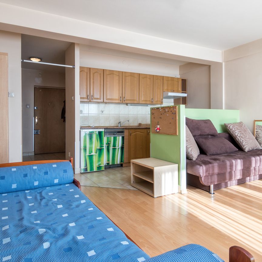 Słoneczna, przytulna kawalerka 39 m2 przy ul.Meiera 20 - Photo 1