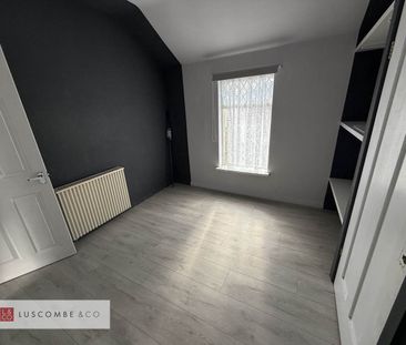 Colsten Avenue - Photo 2