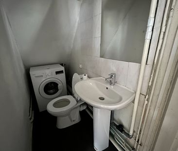 Location Appartement 1 pièce 31m² LILLE 59000 - Photo 4