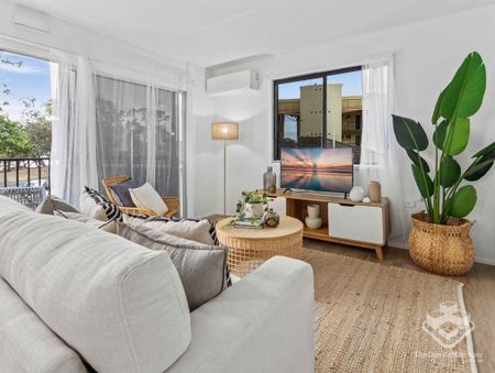 Ground Floor 2 Bed Unit On Esplanade - Photo 2