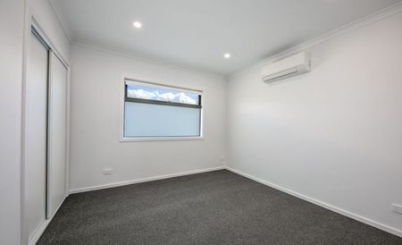 Great Location - Photo 2