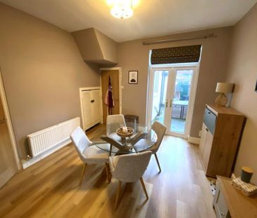 2 Bedroom Terraced To Let - Photo 3