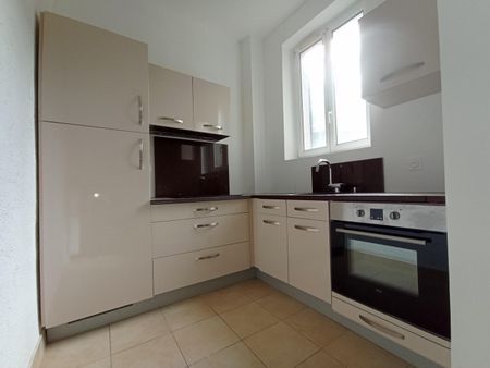 Location Appartement 2 pièces 36m² - Photo 2