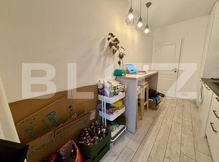 Apartament cu o camera decomandata, 46 mp, intermediar, garaj, The Office - Fotografie 5