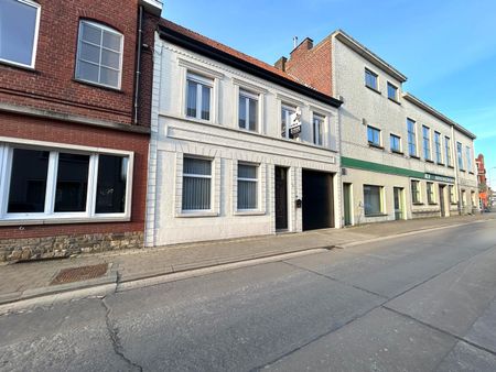 Instapklare woning met 3 slaapkamers en garage nabij het centrum van Tielt (Meulebeke)! - Photo 5