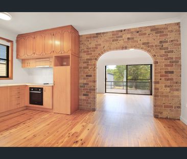 Spacious Family Home Packed with Features - Photo 1