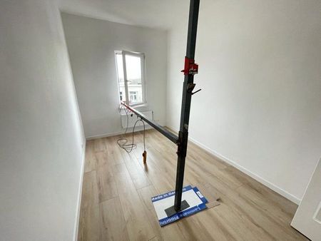 GERENOVEERD DUPLEXAPPARTEMENT OP RUSTIGE LIGGING - Photo 4