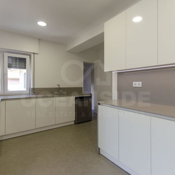 Apartamento T4 em Lisboa - Photo 1