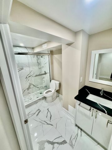 For Lease - 51 Murray Leonard Lane Unit# (Basement Apartment), East Gwillimbury, Ontario - Photo 2