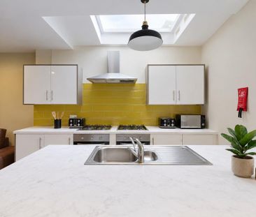 8 bedroom house to rent - Photo 3