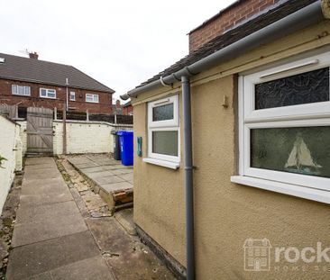 2 bed Terraced House to rent in Wileman Street, Fenton, ST4 - Photo 5