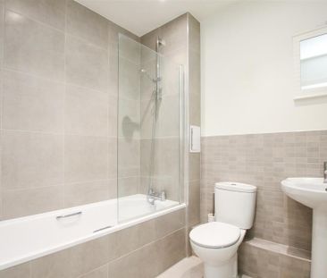 1 bedroom flat to rent - Photo 6