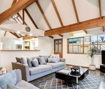 Spacious Family Retreat in a quiet Court Setting! - Photo 5