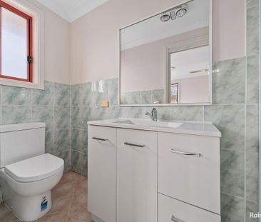 Versatile Family Home in a Prime Location - Photo 4