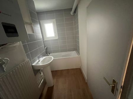 Location - Appartement T4 - 66 m² - Bavans - Photo 4