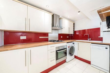 2 bedroom flat to rent - Photo 4