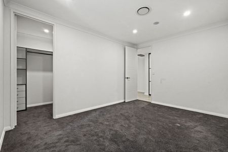 Unit 701/10-14 Fielder Street, West Gosford - Photo 3