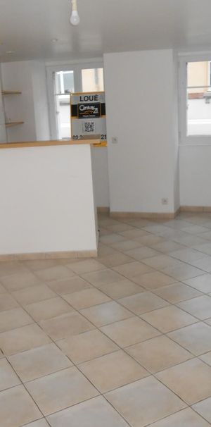 Location Appartement 1 pièce 22m² GRANVILLE 50400 - Photo 1