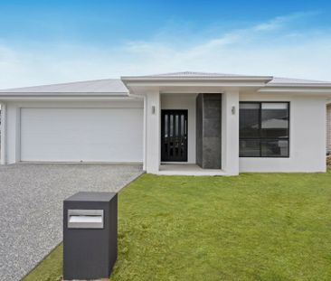 16 Redberry Crescent, Morayfield QLD, Belconnen - Photo 3