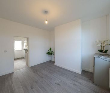 2 bedroom cottage to rent - Photo 1