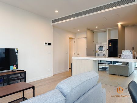 West Melbourne - Photo 2