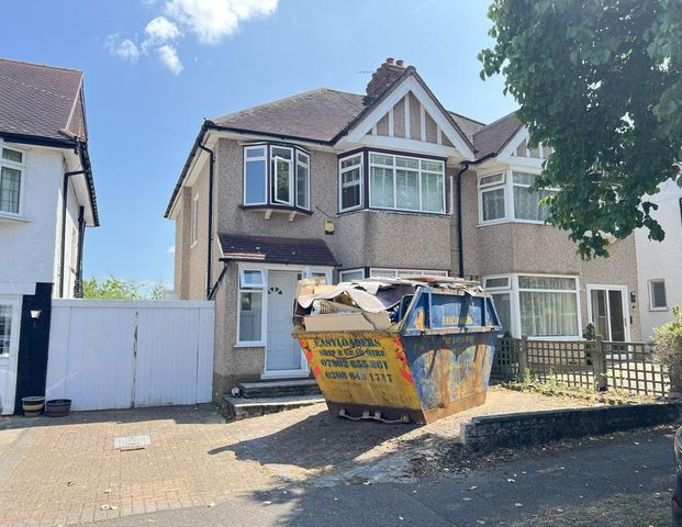 3 bedroom semi-detached house to rent - Photo 1