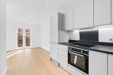 2 bedroom terraced house to rent - Photo 4