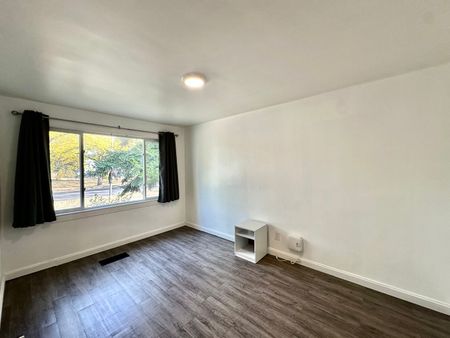 11134 116 Street - Photo 3