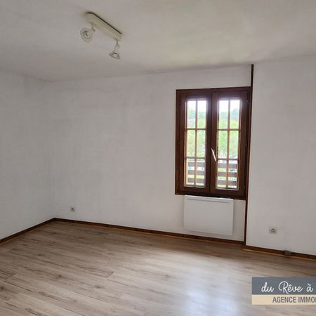 Location Appartement 3 pièces 41m² BERNAY 27300 - Photo 3