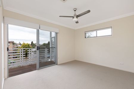 Unit 1/61 Shakespeare Street, Coorparoo. - Photo 5