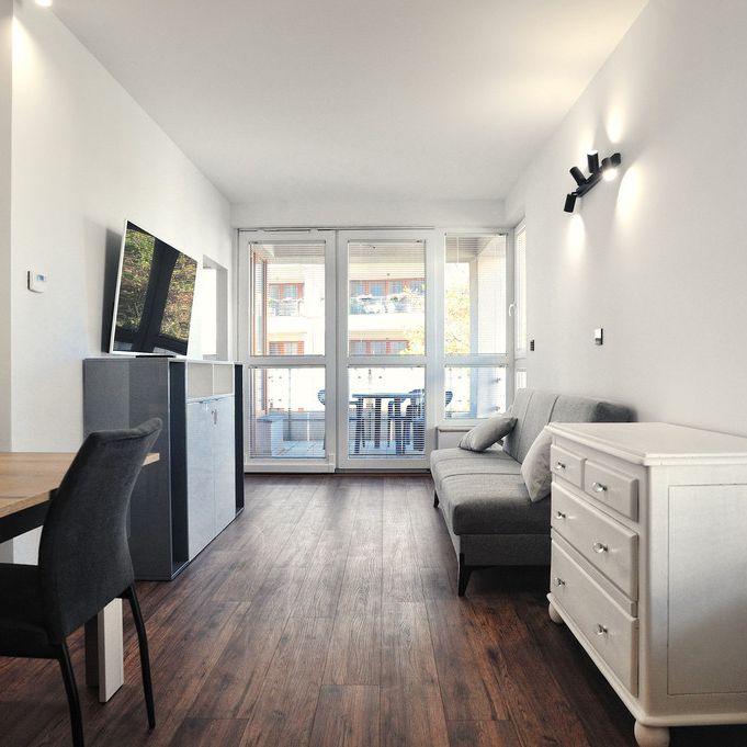 Stylowe mieszkanie 2-pokojowe blisko centrum - Photo 1