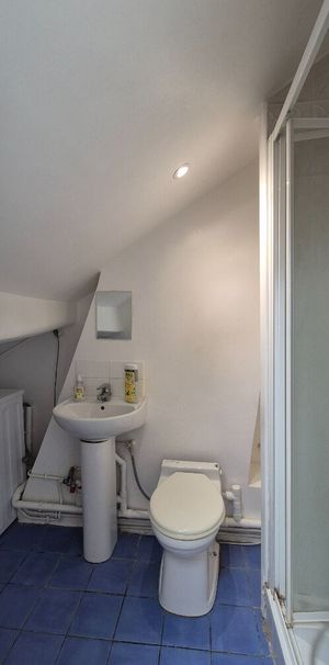Studio dernier étage - Photo 1