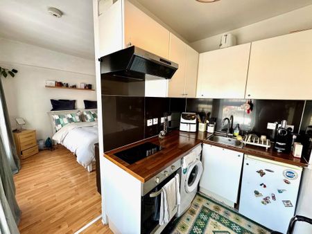 Studio to rent - Photo 3